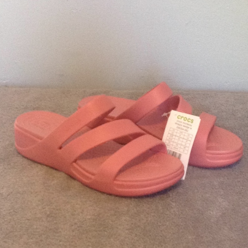 NWT - crocs strappy wedge sandal
